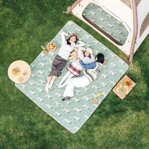 Manta de <span class=keywords><strong>Picnic</strong></span> Impermeable con Estampado de Animales Adorables para Campamento, <span class=keywords><strong>Picnic</strong></span> y Viajes de Naturehike - Product Image 1