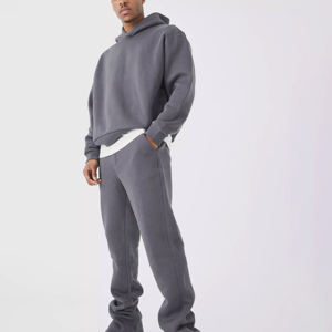 Conjunto de pantalones de chándal acampanados y Sudadera con capucha de invierno personalizada para hombre, chándal serigrafiado con patrón sólido - Product Image 1