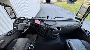 Camion VOLVO (FH Aero 500TC) d'occasion de bonne qualité, modèle 2024, 41 629 km, 368 kW (500 ch), transmission automatique - Product Image 4