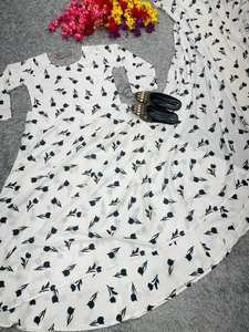 ชุดส่าหรีผ้าไหมพิมพ์ลายสุดสวย - Product Image 6