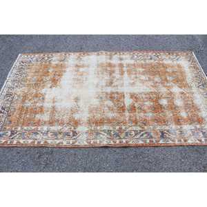 Tapis vintage 3,8x6,9 pieds, tapis turc, tapis à imprimé animalier marron et bleu - Product Image 2