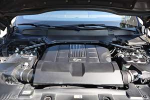 VENTA RÁPIDA RANGE ROVER SPORT SVR 2019 USADO, VOLANTE A LA IZQUIERDA/DERECHA - Product Image 2