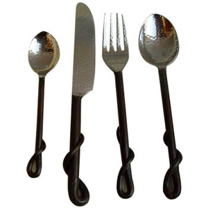 Juego de Cubiertos de lujo de diseño para hotel cubiertos de cocina de mesa forjados a mano con mango de metal de lujo de calidad estándar para fiestas - Product Image 4