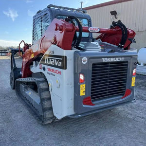 Nueva Minicargadora TAKEUCHI TL12V2 con Accesorio de Trituradora Forestal y Motor Kubota - Product Image 1