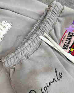 ชุดวอร์มผ้าฟลีซผ้าฝ้ายสไตล์สปอร์ตสำหรับผู้ชาย ปรับแต่งได้ตามต้องการ ผลิตโดย Waseem Impex ได้รับความนิยมสูง พร้อมเทคนิคการพิมพ์ - Product Image 6