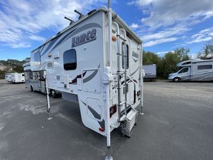 High-Intensity Modular Travel Trailer Home Motorhomes for Camper Enthusiasts - Product Image 5