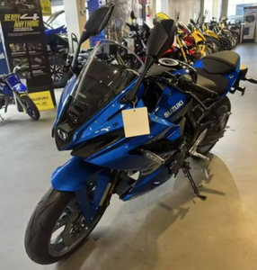 Ofertas Genuinas 2025-2026 - Motocicleta de Calle GSX-8R Nueva de 776cc con Envío - Product Image 2