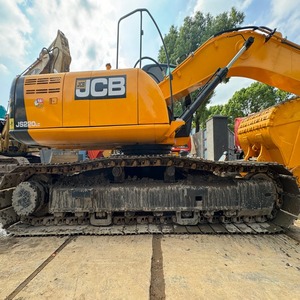 Excavatrice JCB 220LC d'occasion certifiée, 1000 tonnes |   Fabriqué en ALLEMAGNE |   Moteur Cummins |   Boîte de vitesses de pompe Kawasaki |   Excellent état | - Product Image 3