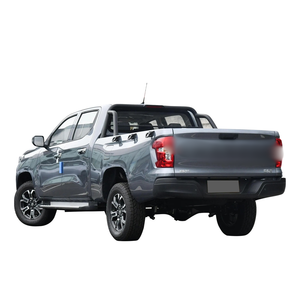 Pick-up à essence 2025 haute performance, faible consommation de carburant, véhicule utilitaire 4 portes, double cabine 4x4, pick-up de transport fabriqué - Product Image 1