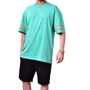 เสื้อยืดทรงบ็อกซ์ฟิตโอเวอร์ไซส์ ผ้าคอตตอน 100% หนานุ่ม ไม่ยับ ทรงหลวม ไหล่ตก ตัดสั้น สำหรับผู้ชาย แบบเรียบสีพื้น ด้านหน้าสั่งทำพิเศษ - Product Image 4