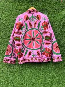 เสื้อแจ็คเก็ตสั้นปักลายซูซานีสำหรับผู้หญิง ปี 2025 ผ้าฝ้ายบุขนสัตว์ ระบายอากาศได้ดี อุ่นสบายในฤดูหนาว ตกแต่งด้วยงานปักอย่างหรูหรา - Product Image 5