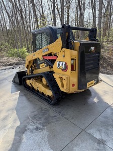 2023 pour Caterpillar 259D3 Skid Steer Loader Saut sur cet impressionnant chargeur frontal sur chenilles avec moteur à noyau Offre limitée - Product Image 3