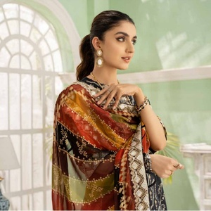 Tehzeeb คอลเล็คชั่นฤดูร้อนชุดสนามหญ้าสำหรับผู้หญิง3ชิ้นปักลายชิคันคาริสำหรับปาร์ตี้ศิลปะริอาซโลโก้หลังธรรมชาติ - Product Image 4