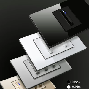 Prise de courant à 2/3 sorties, design touches de piano en plastique, réinitialisation automatique, verrouillage automatique, 13A, angle carré, normes UK & EU - Product Image 2