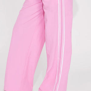 Conjunto de chándales cortavientos para mujer, ropa informal de nueva moda con logotipo personalizado, conjuntos de 2 piezas para mujer de talla grande - Product Image 4