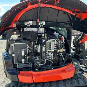 รถขุดขนาดเล็ก Kubota KX057-5 เครื่องยนต์ดีเซล พร้อมห้องโดยสารและระบบไฮดรอลิกเสริมแบบไหลสูง - Product Image 6