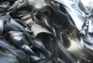 Déchets de pneus Bas Mooney Déchets de caoutchouc haute résistance Caoutchouc regranulé fin naturel Caoutchouc regranulé inodore écologique - Product Image 3