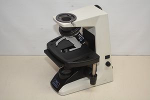 Occluder de type pistolet Eclipse avec ou sans sténopé Test oculaire ophtalmique Métal noir Plastique - Product Image 2