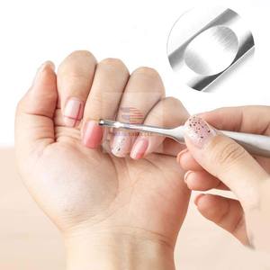 Pousse-cuticules professionnel en acier inoxydable double extrémité, écologique et durable, outil de nettoyage des ongles - Product Image 4