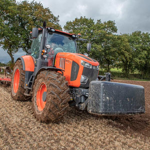 Para Kubota Heavy-Duty Diesel Farm Tractor Mejor calidad Suministro directo de fábrica Bomba Motor Caja de cambios-Precio al por mayor Venta caliente - Product Image 1