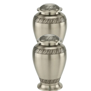 Urne commémorative de crémation en argent faite à la main de haute qualité pour l'approvisionnement en vrac de cendres humaines de l'Inde pour les monuments commémoratifs - Product Image 5