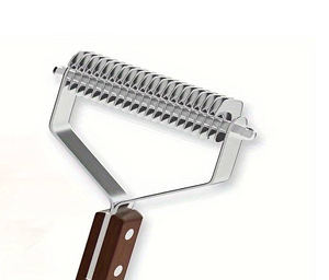 แปรงกำจัดขนสุนัขสองด้านแบบพรีเมี่ยมพร้อมใบมีดสแตนเลส20ใบมีดอันเดอร์โค้ทไม้หวีกำจัดขน - Product Image 2