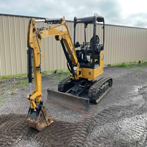 Best Quality Cheap used CATERPILLAR 302.7CR Crawler Mini Excavator CAT 302.7 CR Mini Excavator Small Diggers with Good <b>Engine</b> - Product Image 1