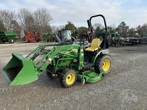 Tracteur à chenilles JOHHN DEERE 2025R 2015, 21 CV avec moteur et boîte de vitesses - Product Image 4