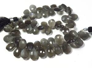 Vente en gros lot de perles de poire en pierre de lune grise taillée à facettes de 8-11mm 8 brins de pierres précieuses naturelles prix d'usine en vrac - Product Image 3