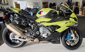 มอเตอร์ไซค์สปอร์ต M 1000 RR รุ่นล่าสุด ประกอบเสร็จสมบูรณ์ พร้อมขาย - Product Image 2