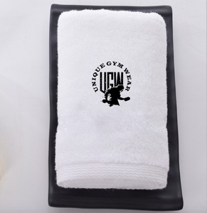 Toalla de Gimnasio de Microfibra con Diseño Personalizado OEM para Hombre, Venta al por Mayor, Secado Rápido, Ecológica, Impresión Digital, Absorbente de Sudor, Toalla Deportiva - Product Image 4