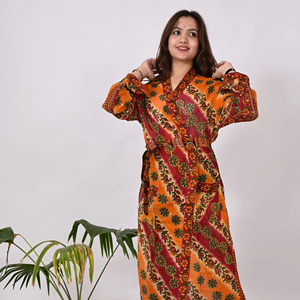 เดรสผ้าไหมลำลองพิมพ์ลายพร้อมเชือกผูกเอวชุดเดรสสไตล์แม็กซี่เดรสผ้าไหมพิมพ์ลายชุดปาร์ตี้ยาวคอวีดีไซน์ใหม่ - Product Image 1