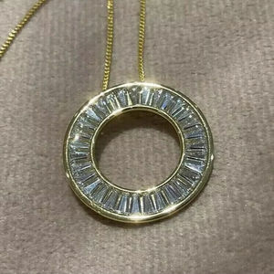 Unisex 2 CT ตัดสดใสจี้เพชรธรรมชาติ14K สีเหลืองทองชุบแหวนหมั้น IGI ได้รับการรับรอง - Product Image 1