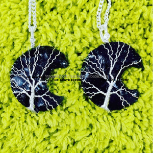 Vente en gros de bijoux en cristal naturel opalite de qualité supérieure collier pendentif opale en forme de lune style religieux type agate d'emballage de fil - Product Image 4