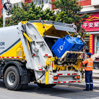 Camion compacteur de déchets hydraulique 4x2 diesel 12m³ à chargement arrière pour rues urbaines