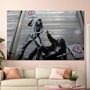 Toile imprimée Banksy Peace vs Love : Décoration abstraite d'art urbain, TOILE ENVELOPPÉE - Product Image 1
