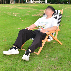 كرسي شاطئ بظهر قابل للطي من ساج بلاك ستريب مع مساند خشبية، مقعد رملي فاخر قابل للإمالة مع حقيبة تبريد معزولة ومسند للرأس - Product Image 6