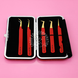 Pinzas de extensión de pestañas Punta de fibra Pinzas de extensión de pestañas Punta de 75 90 grados Pinzas de aislamiento Color rojo mate con punta dorada - Product Image 4