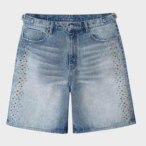 Shorts d'été pour hommes à la mode urbaine très demandés, avec strass, design brillant, confortables et décontractés - Product Image 1