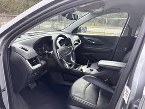 GMC Terrain SLT d'occasion 2024 - Product Image 3