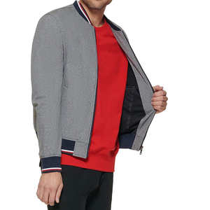 Logo personnalisé Vestes universitaires plaine Hommes Regular Fit Vêtements décontractés pour l'hiver Veste universitaire de qualité - Product Image 5