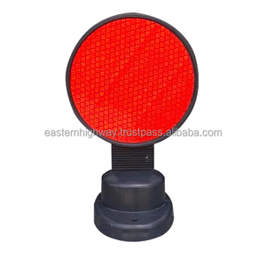 NJB Réflecteurs montés sur la sécurité routière Réflecteur en plastique Marqueur réfléchissant mural Barrière de rail Produit d'avertissement de trafic - Product Image 6