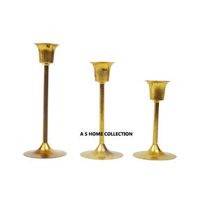 New Arrival Aluminium Metal With <b>Silver</b> Shiny Polished Classic Transparent Glass Set Of 2 <b>Candle</b> <b>Holder</b> In Affordable Price - Product Image 6