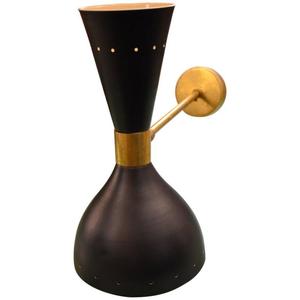 Lámpara de Pared Moderna de Lujo en Metal Plateado, Diseño Irregular, Duradera, Fácil de Instalar y Mantener, para Iluminación de Dormitorio y Sala de Estar - Product Image 5