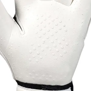 Guantes de Portero de Fútbol Racbo Impex de Alta Calidad - Palma de Látex de 4MM con Agarre, Protección para los Dedos, Malla Transpirable en el Dorso de la Mano, Silicona - Product Image 3