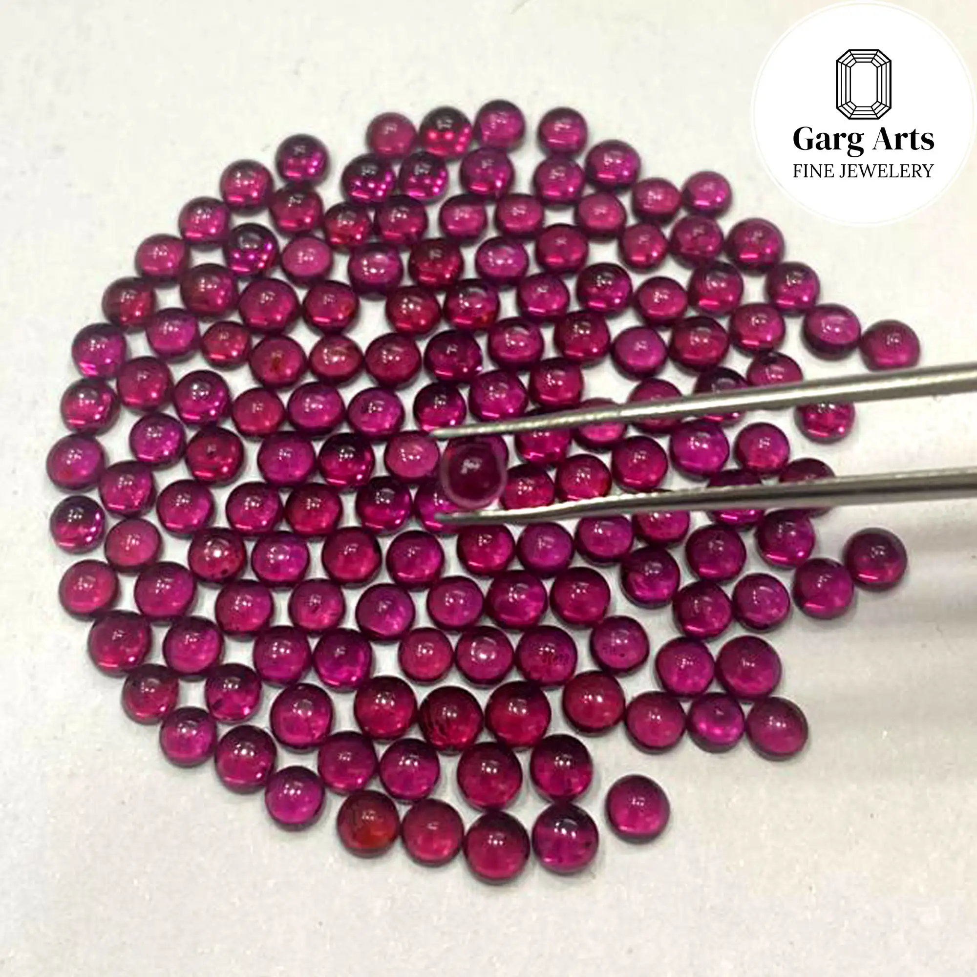 Top Quality 3x3 mm Round Calibration Pink and Deep Red Loose Natural Garnet Cabochon Gemstone
