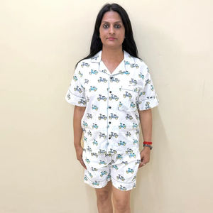 Ensemble de nuit 2 pièces en coton pour femmes Ensemble de nuit parfait pour les femmes Ensemble de pyjama 100% coton Vêtements de nuit pour les femmes - Product Image 1