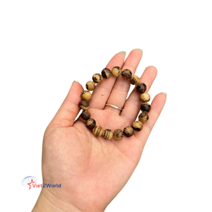 Pulsera de Oud Vietnamita de la Marca Vietnam Agarwood, Hecha con Madera de Agar de la Más Alta Calidad, Elegante, Ideal para Regalo, Cuentas de Rosario Subacuáticas - Product Image 4