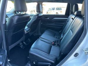 Toyota Highlander XLE 2015 - Product Image 6