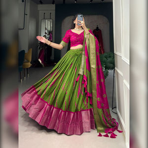 Fashionharbour ผู้หญิงสไตล์บอลลีวู้ดคอลลาผ้าไหม lehenga choli shibori พิมพ์ลาย zari ขอบทอสำหรับงานปาร์ตี้ฤดูร้อนฤดูหนาว - Product Image 1